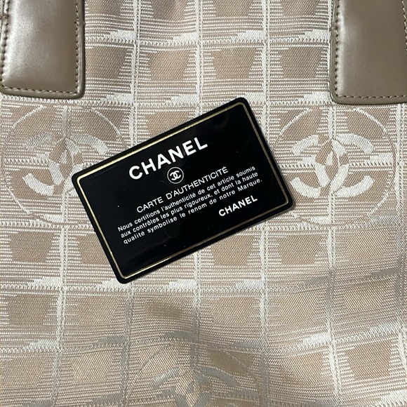 CHANEL WITH COA - BEIGE NYLON TRAVEL LINE TOTE - Picture 11 of 11